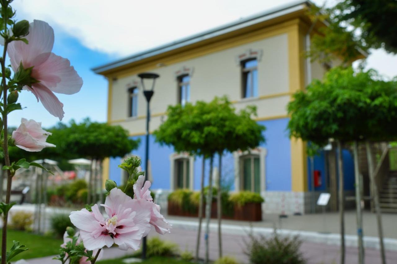 Borgo Stazione Bike Inn Valeggio sul Mincio Extérieur photo